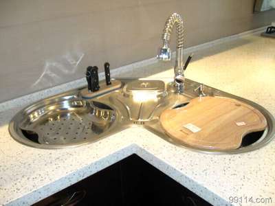 所有廚具的名稱,以及工廠廚房一般需要哪些廚具